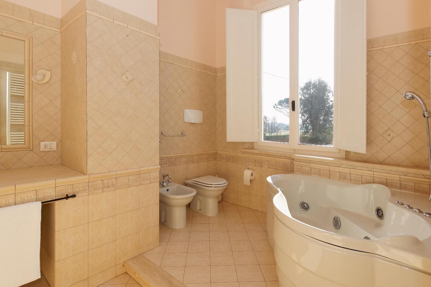 Bed & Breakfast Bel Giorgio Orentano Ruang foto